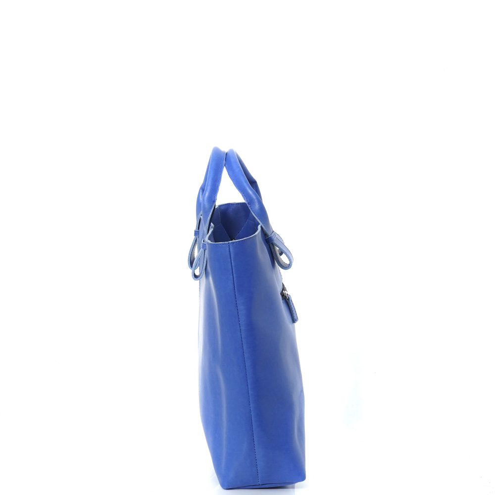 Дамска чанта от естествена кожа модел CARMEN  royal blue
